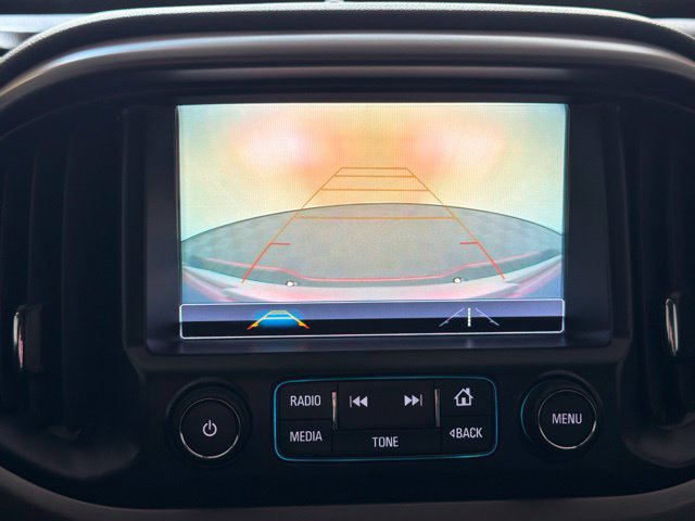Used 2018 Chevrolet Colorado Z71 AWD/4WD image 38