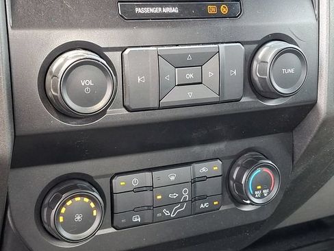 Used 2022 Ford F250 XL w/ Power Equipment Group RWD image 10