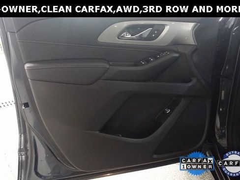 Used 2021 Chevrolet Traverse LT image 16