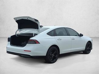 Used 2025 Honda Accord SE video 2