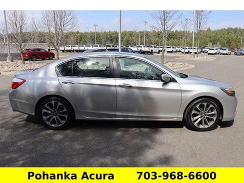 Used 2015 Honda Accord Sport image 8