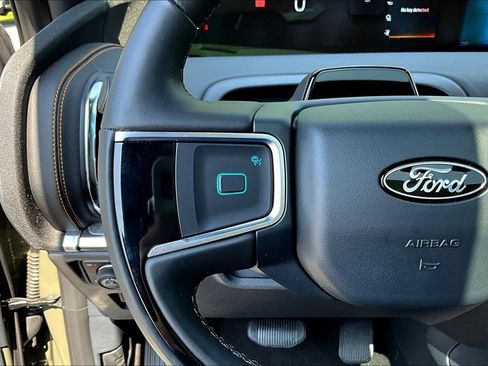 Used 2025 Ford Expedition Tremor AWD/4WD image 13
