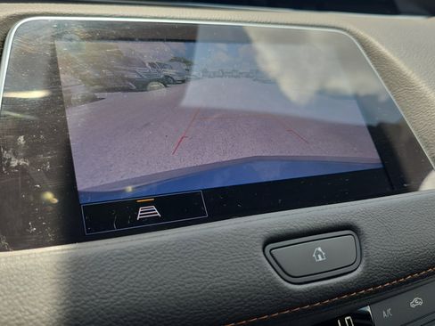 Used 2023 Cadillac XT4 Sport w/ Driver Assist Package FWD image 31