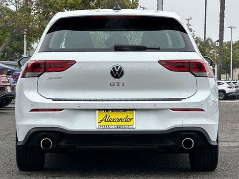 Used 2025 Volkswagen GTI SE FWD image 5