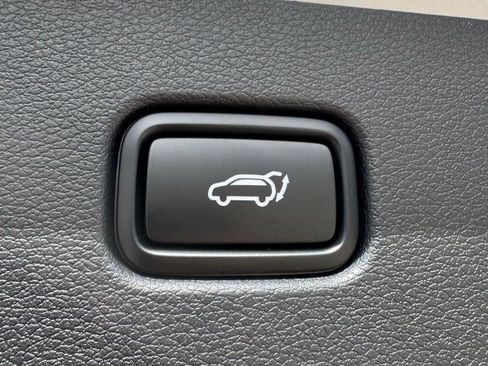 New 2026 Kia Sportage EX image 8