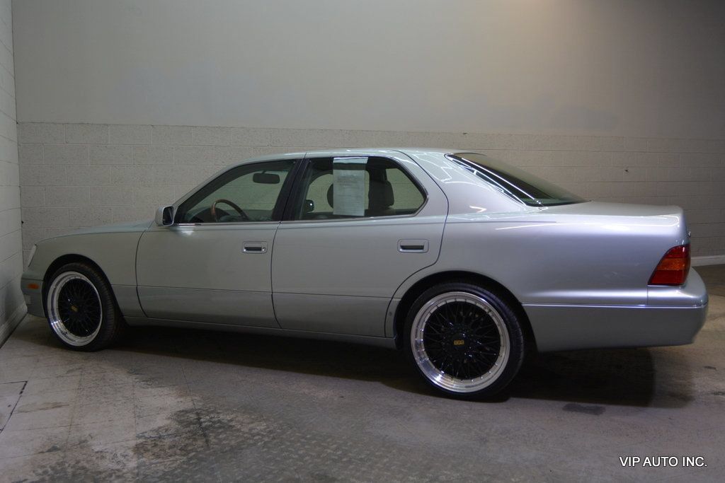 Used 1998 Lexus LS 400 RWD image 5