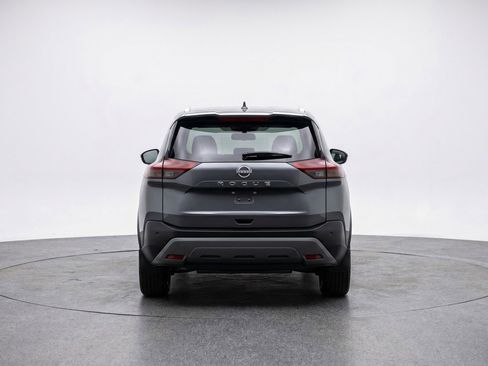 Used 2025 Nissan Rogue SV AWD/4WD image 7