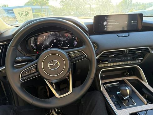 Used 2024 MAZDA CX-90 Plug-In Hybrid w/ Preferred AWD/4WD image 17