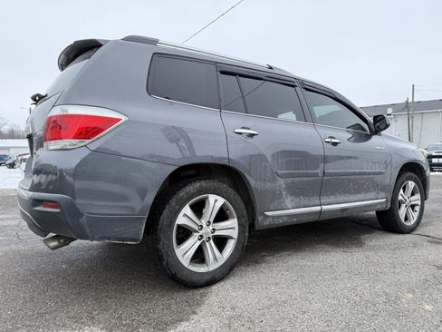 Used 2012 Toyota Highlander Limited w/ Tow Pkg image 10