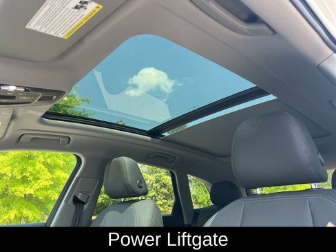 Used 2025 Audi Q5 Premium w/ Convenience Package image 13