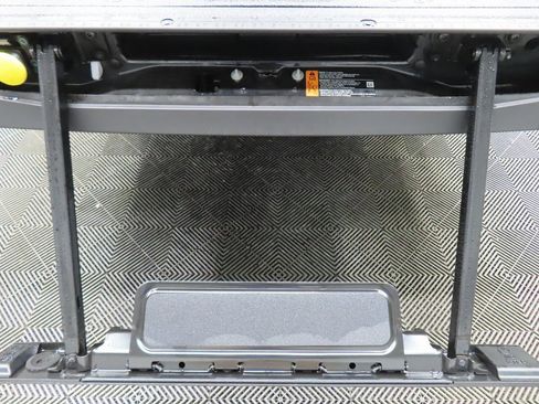 Used 2025 Ford F250 Platinum image 47