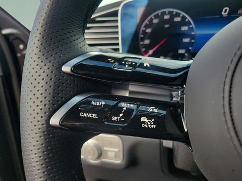 Certified 2026 Mercedes-Benz GLS 580 4MATIC image 26