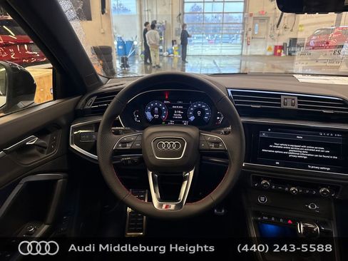 Used 2025 Audi Q3 2.0T Premium Plus w/ Premium Plus Package image 15