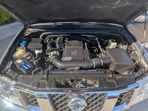 Used 2013 Nissan Frontier SV w/ SV Value Truck Pkg image 24