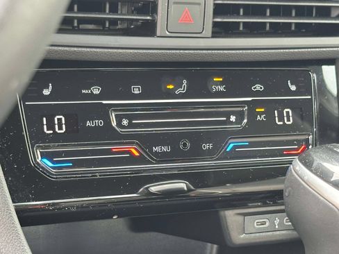 Certified 2026 Volkswagen Jetta Sport FWD image 17