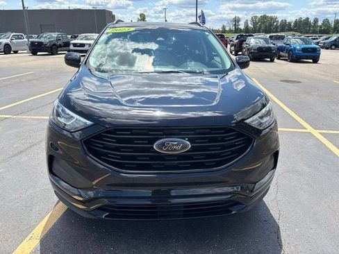 Used 2023 Ford Edge SE w/ Black Appearance Package AWD/4WD image 16