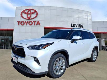 Certified 2022 Toyota Highlander Limited
