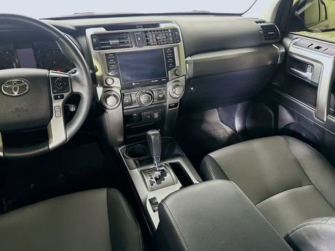 Used 2021 Toyota 4Runner SR5 Premium w/ Moonroof Package RWD image 19