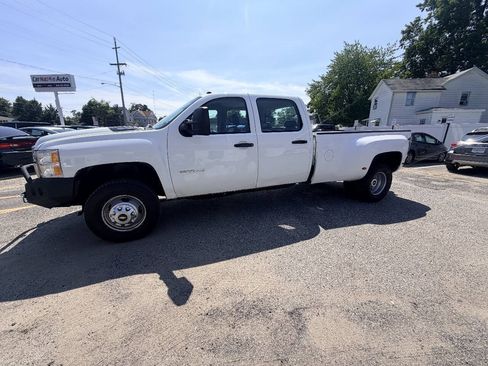 Used 2013 Chevrolet Silverado 3500 W/T w/ Snow Plow Prep Package AWD/4WD image 50