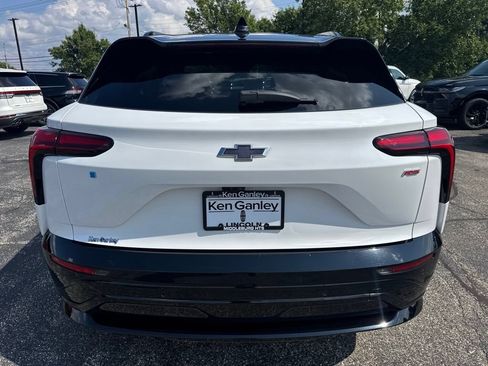 Used 2024 Chevrolet Blazer EV RS AWD/4WD image 11