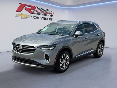 Used 2023 Buick Envision Essence image 1