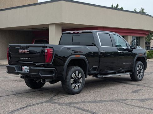 New 2026 GMC Sierra 3500 Denali w/ Denali Reserve Package AWD/4WD image 17