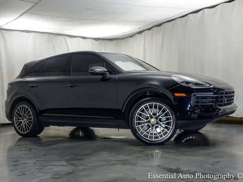 Used 2023 Porsche Cayenne Platinum Edition AWD/4WD image 1
