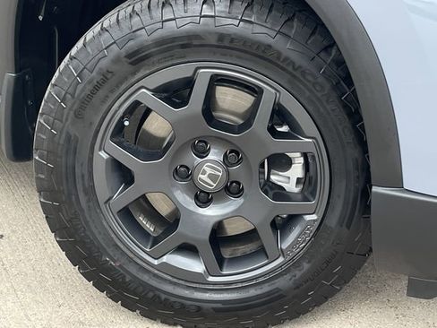 Used 2026 Honda Pilot TrailSport image 10