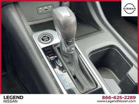 Certified 2023 Nissan Sentra SV FWD image 28