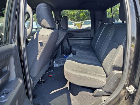 New 2025 RAM 2500 Tradesman AWD/4WD image 32