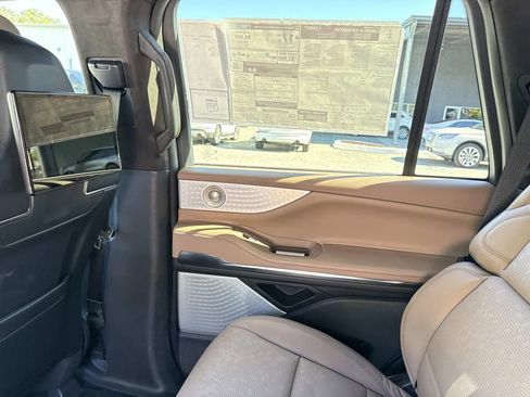 New 2026 Lincoln Navigator Black Label image 17