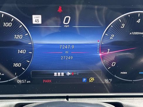 Used 2024 Mercedes-Benz C 300 4MATIC Sedan image 30