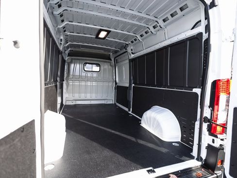 New 2026 RAM ProMaster 2500 w/ Convenience Group image 28