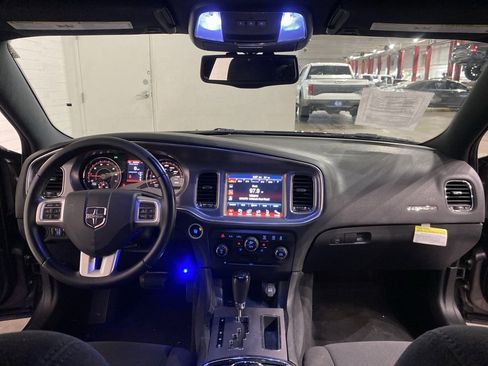 Used 2014 Dodge Charger R/T image 14