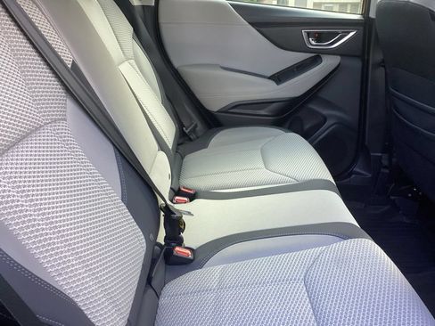 Used 2022 Subaru Forester Premium w/ Popular Package #1 AWD/4WD image 5