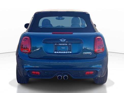 Used 2011 MINI Cooper Hardtop image 5