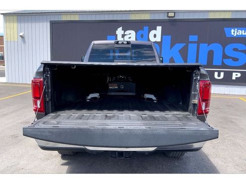 Used 2025 RAM 3500 Big Horn AWD/4WD image 11