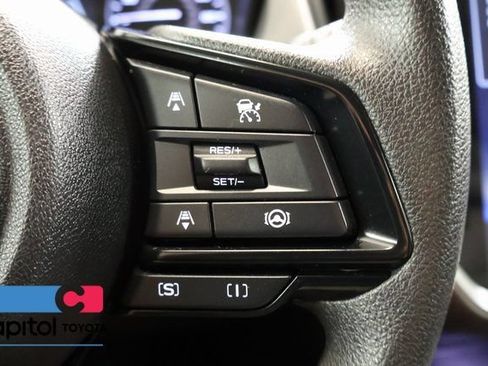 Used 2024 Subaru Crosstrek 2.0i Premium AWD/4WD image 17