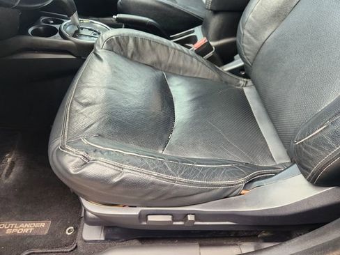 Used 2015 Mitsubishi Outlander Sport SE FWD image 23