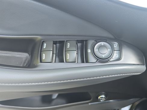 Used 2021 Buick Enclave Essence w/ LPO, Floor Liner Package AWD/4WD image 26
