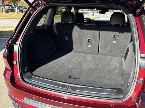 Used 2024 Jeep Grand Cherokee Overland image 8