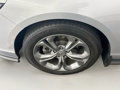 Used 2024 Honda Accord EX image 11