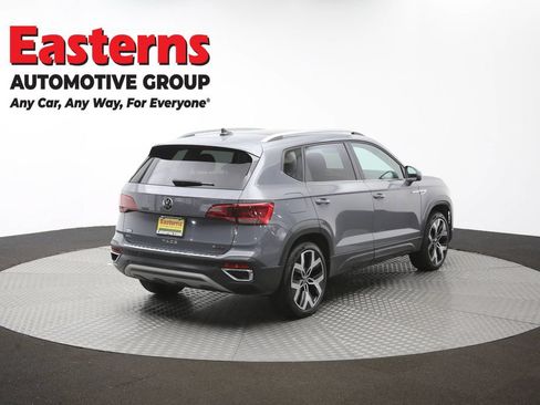 Used 2023 Volkswagen Taos SEL AWD/4WD image 40