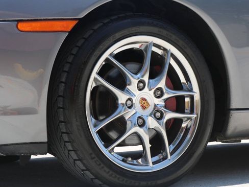 Used 2002 Porsche Boxster RWD image 12