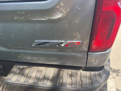 Certified 2024 Chevrolet Silverado 2500 ZR2 w/ Technology Package image 3