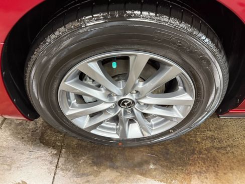 Used 2025 MAZDA MAZDA3 s Sport FWD image 34