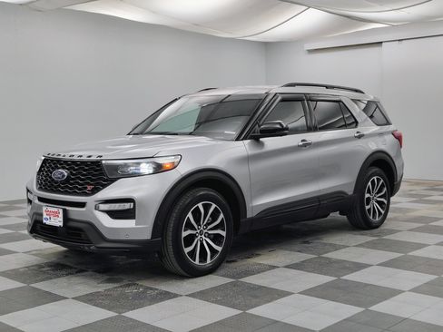 Used 2020 Ford Explorer ST image 6