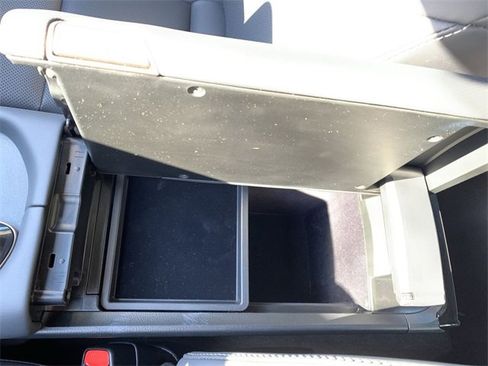 Used 2025 Toyota Crown Signia XLE image 26