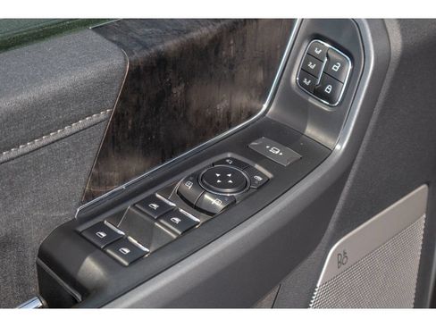 Used 2023 Ford F350 Lariat w/ FX4 Off-Road Package AWD/4WD image 19