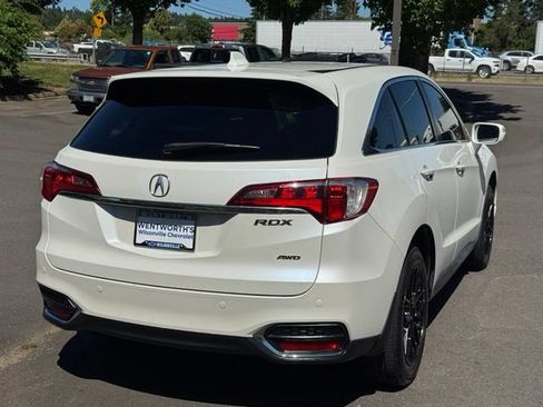 Used 2018 Acura RDX AWD w/ Advance Package image 6